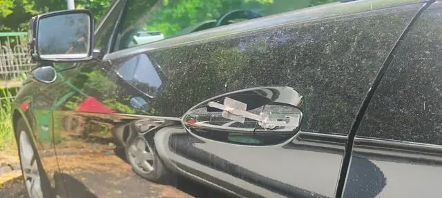 Deblocare ușă Mercedes Clasa E — fără avarii