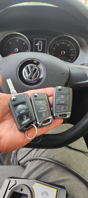 Programare cheie VW Golf 7 MQB48 — Chei Auto Express